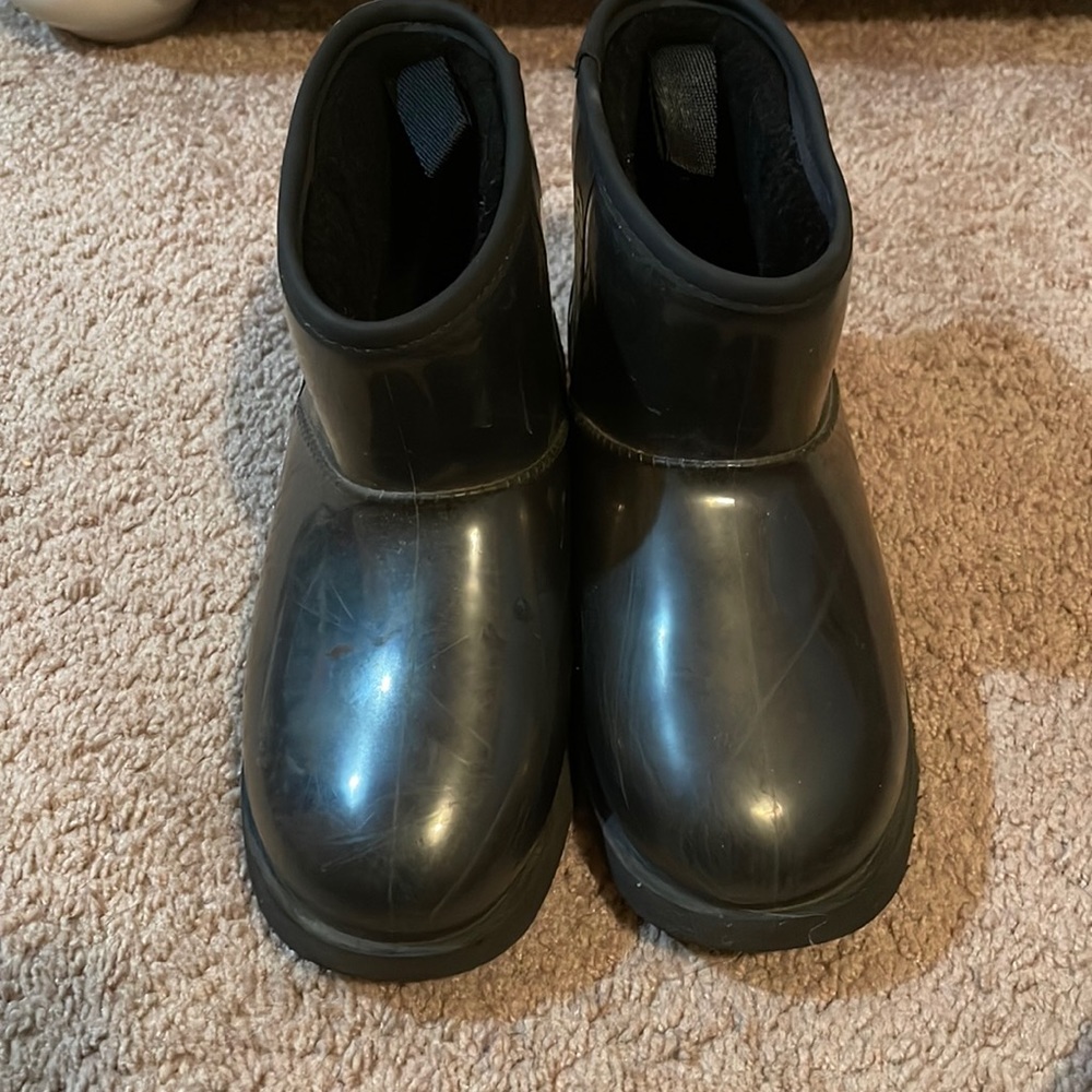COPY - Ugg boot